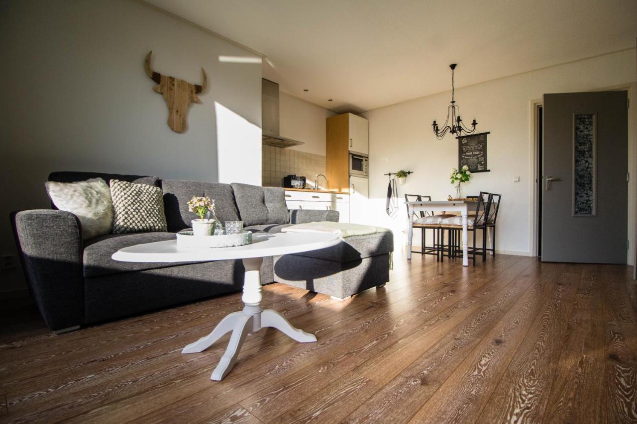 T'Hus Bed & Breakfast Katlijk Eksteriør billede