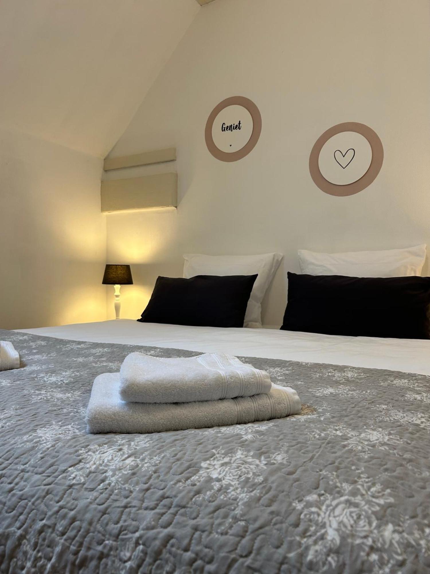 T'Hus Bed & Breakfast Katlijk Eksteriør billede